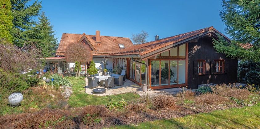 von Poll Immobilien GmbH