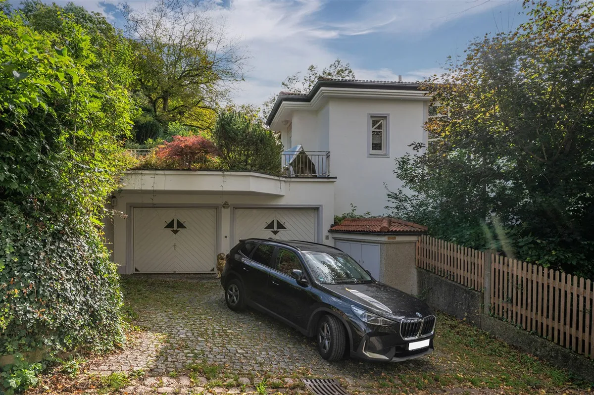 Einzigartiges Liebhaberobjekt mit spektakulärem Altstadtblick