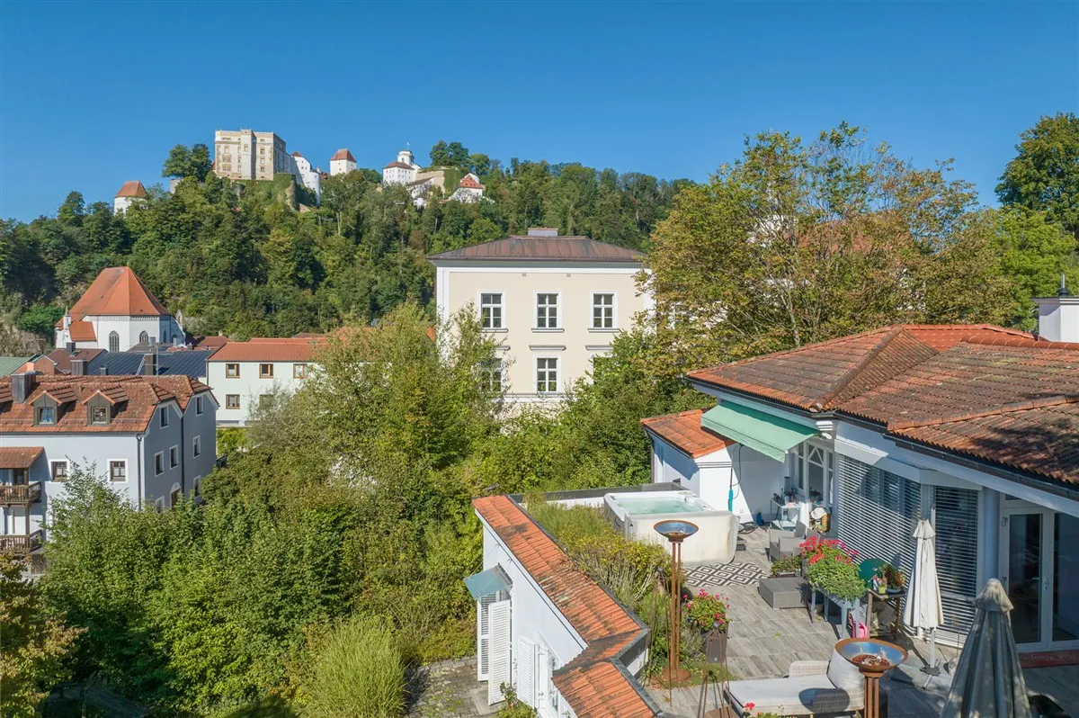 Einzigartiges Liebhaberobjekt mit spektakulärem Altstadtblick
