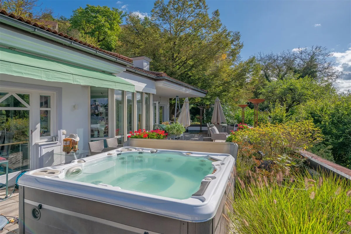 Einzigartiges Liebhaberobjekt mit spektakulärem Altstadtblick