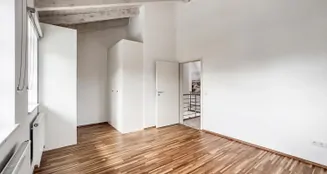 von_poll_real_estate_property_25166030_image_17