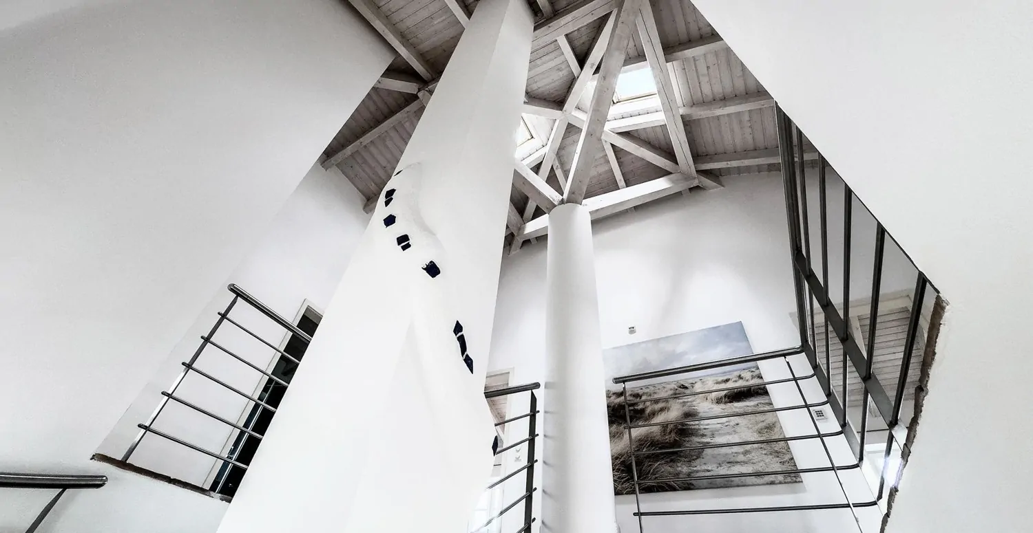 Mediterrane Traumvilla mit Außen-Pool, Fitness-Pavillon und Doppelgarage