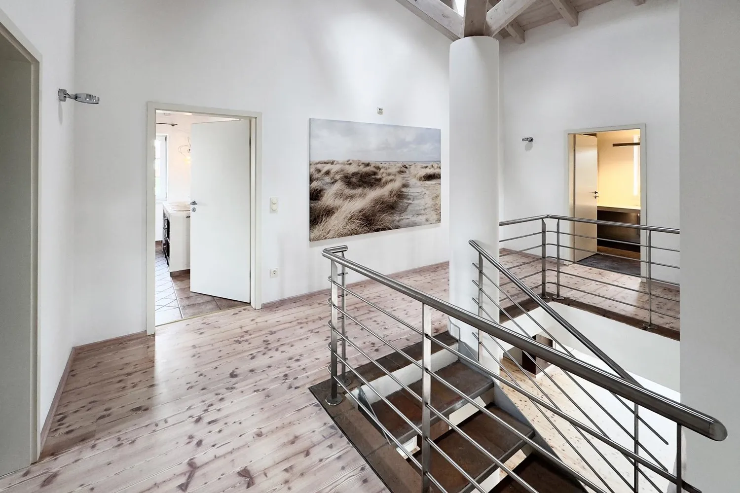 Mediterrane Traumvilla mit Außen-Pool, Fitness-Pavillon und Doppelgarage