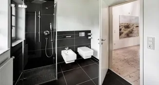 von_poll_real_estate_property_25166030_image_20