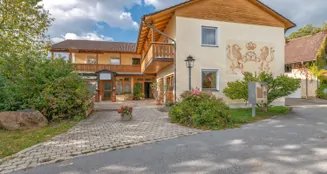 von_poll_real_estate_property_25345027_image_0