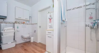 von_poll_real_estate_property_25345027_image_27