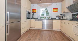 von_poll_real_estate_property_25345027_image_32