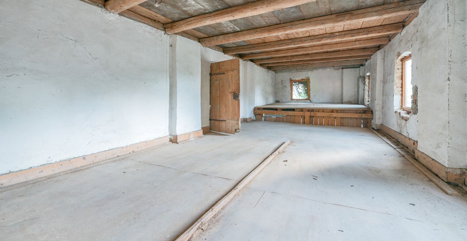 Große Garage