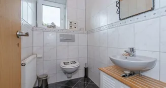 von_poll_real_estate_property_25345027_image_40