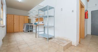 von_poll_real_estate_property_25345027_image_53