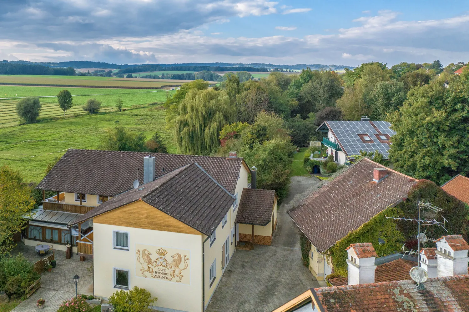 Mehrfamilienhaus mit 4 Wohnungen erweiterbar auf 8 Wohnungen
