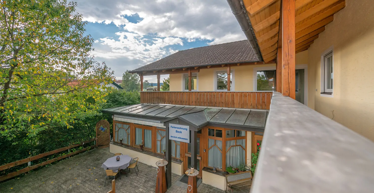 Mehrfamilienhaus mit 4 Wohnungen erweiterbar auf 8 Wohnungen