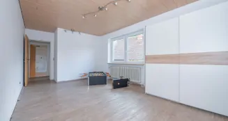 von_poll_real_estate_property_25345027_image_47