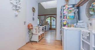 von_poll_real_estate_property_25345027_image_23