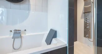 von_poll_real_estate_property_25345027_image_42