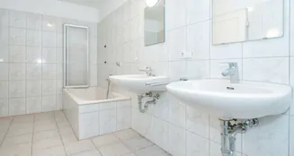 von_poll_real_estate_property_25166041_image_17