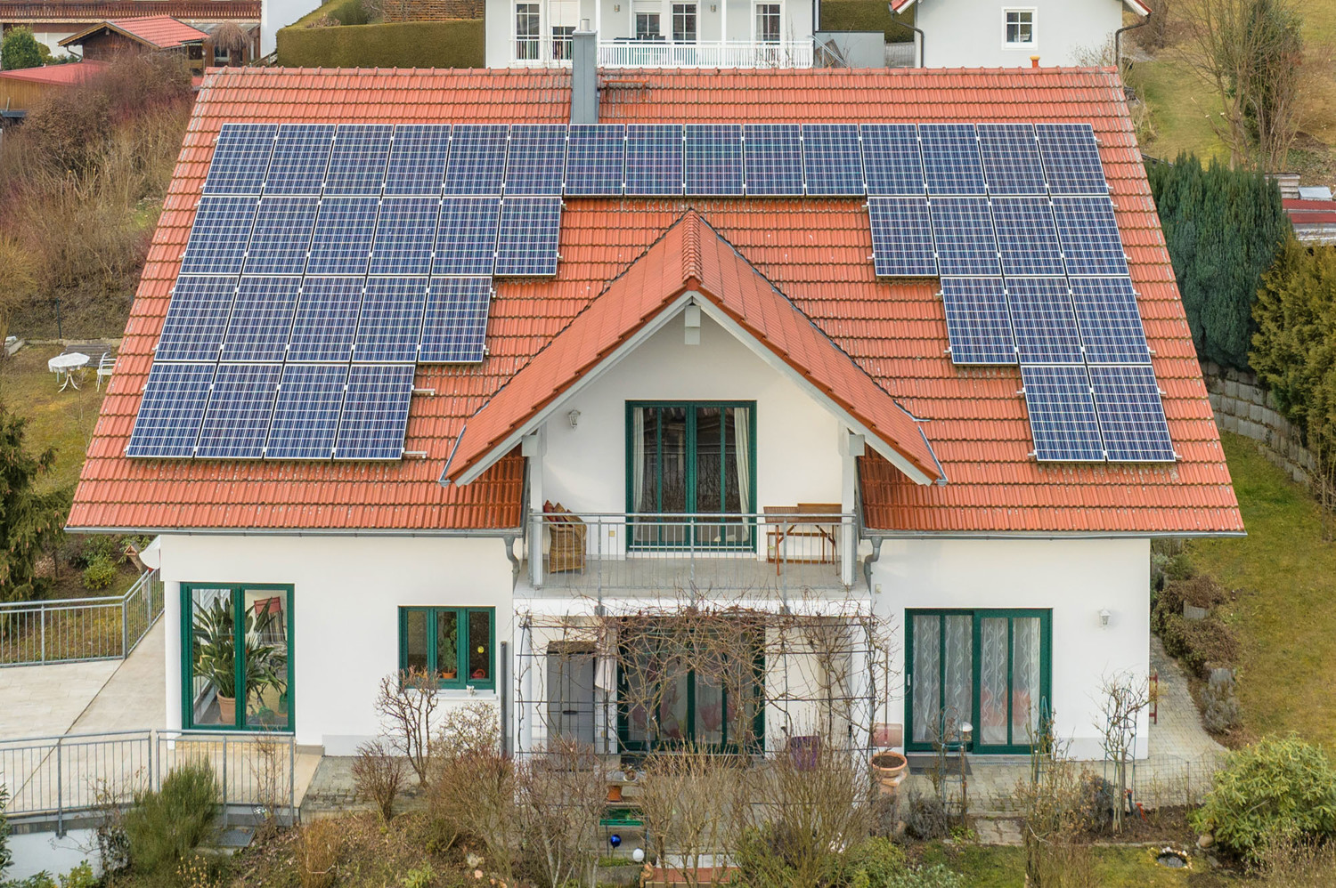 Einfamilienhaus mit Einliegerwohnung mit schönem Fernblick