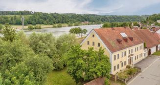 von_poll_real_estate_property_25345016_image_0