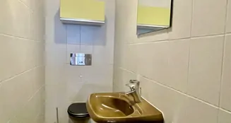 von_poll_real_estate_property_25166011_image_11