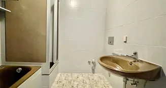 von_poll_real_estate_property_25166011_image_14