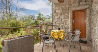 von_poll_real_estate_property_25166016_image_3