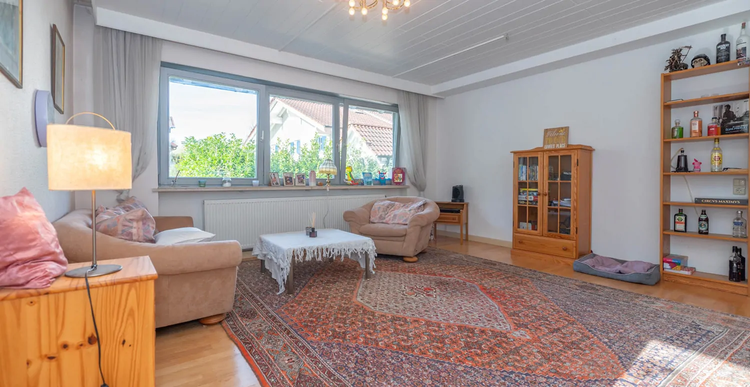 Großzügiges Einfamilienhaus in ruhiger Wohnlage