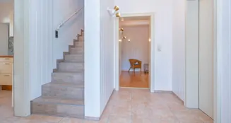 von_poll_real_estate_property_25345017_image_8