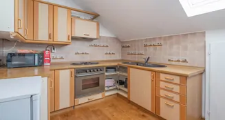 von_poll_real_estate_property_25345017_image_23