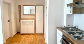 von_poll_real_estate_property_25166021_image_4