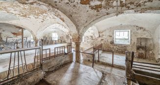 von_poll_real_estate_property_25345016a_image_63