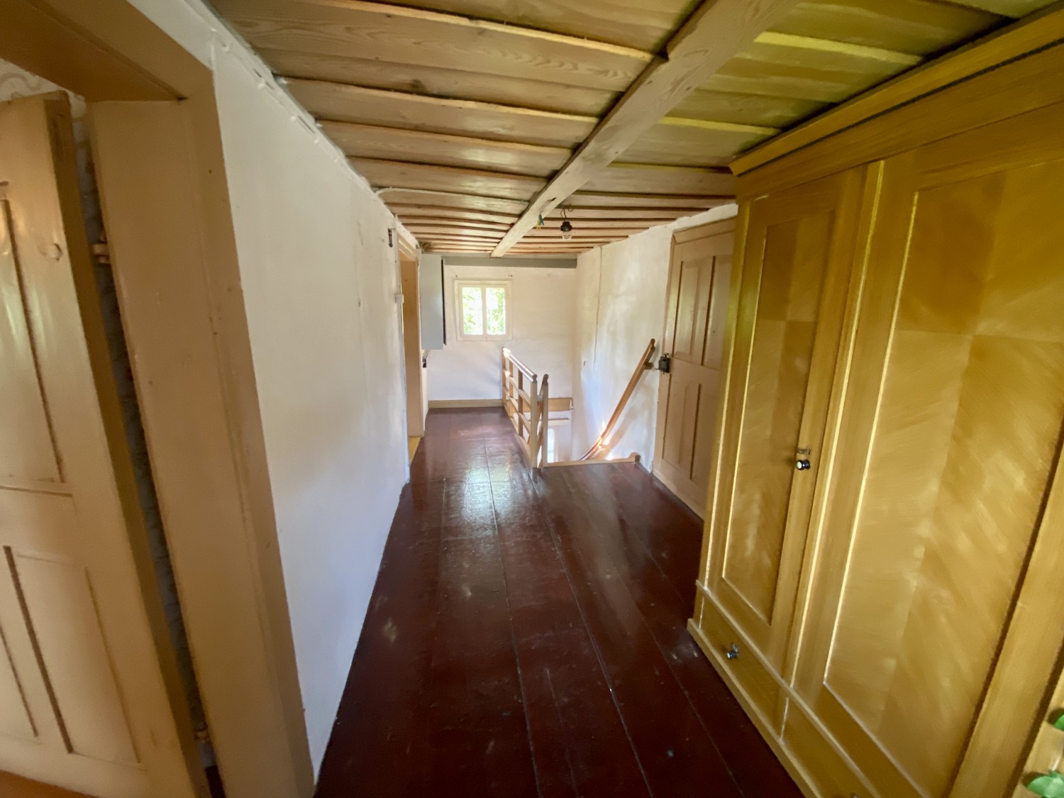Denkmalgeschütztes, uriges Rottaler-Bauernhaus aus dem 
19. Jahrhundert
