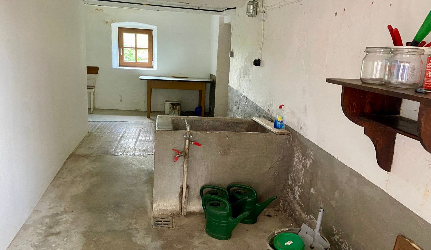 Denkmalgeschütztes, uriges Rottaler-Bauernhaus aus dem 
19. Jahrhundert
