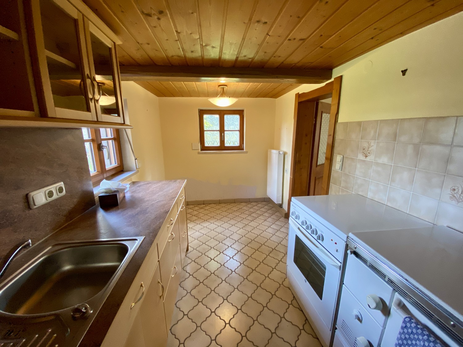 Denkmalgeschütztes, uriges Rottaler-Bauernhaus aus dem 
19. Jahrhundert