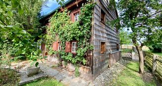 von_poll_real_estate_property_25345022_image_0