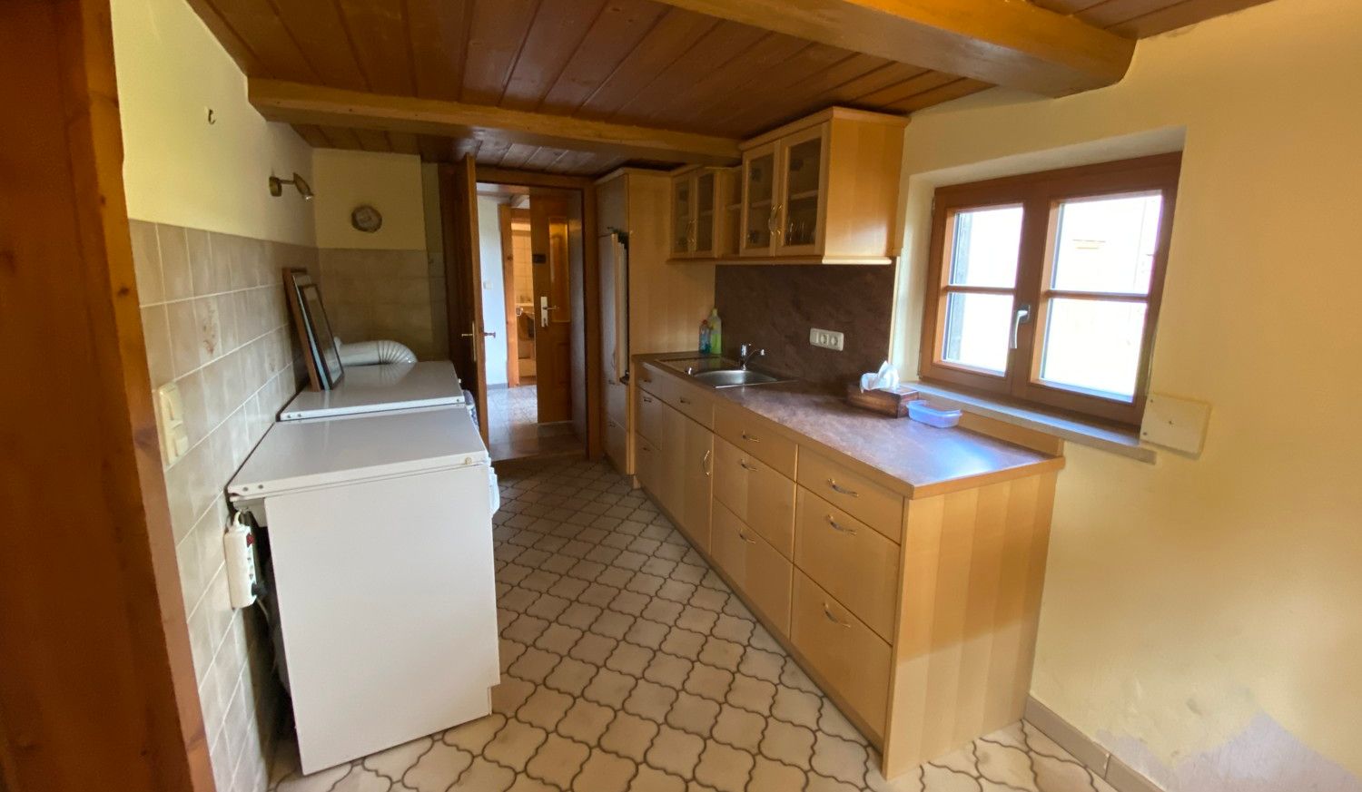 Denkmalgeschütztes, uriges Rottaler-Bauernhaus aus dem 
19. Jahrhundert