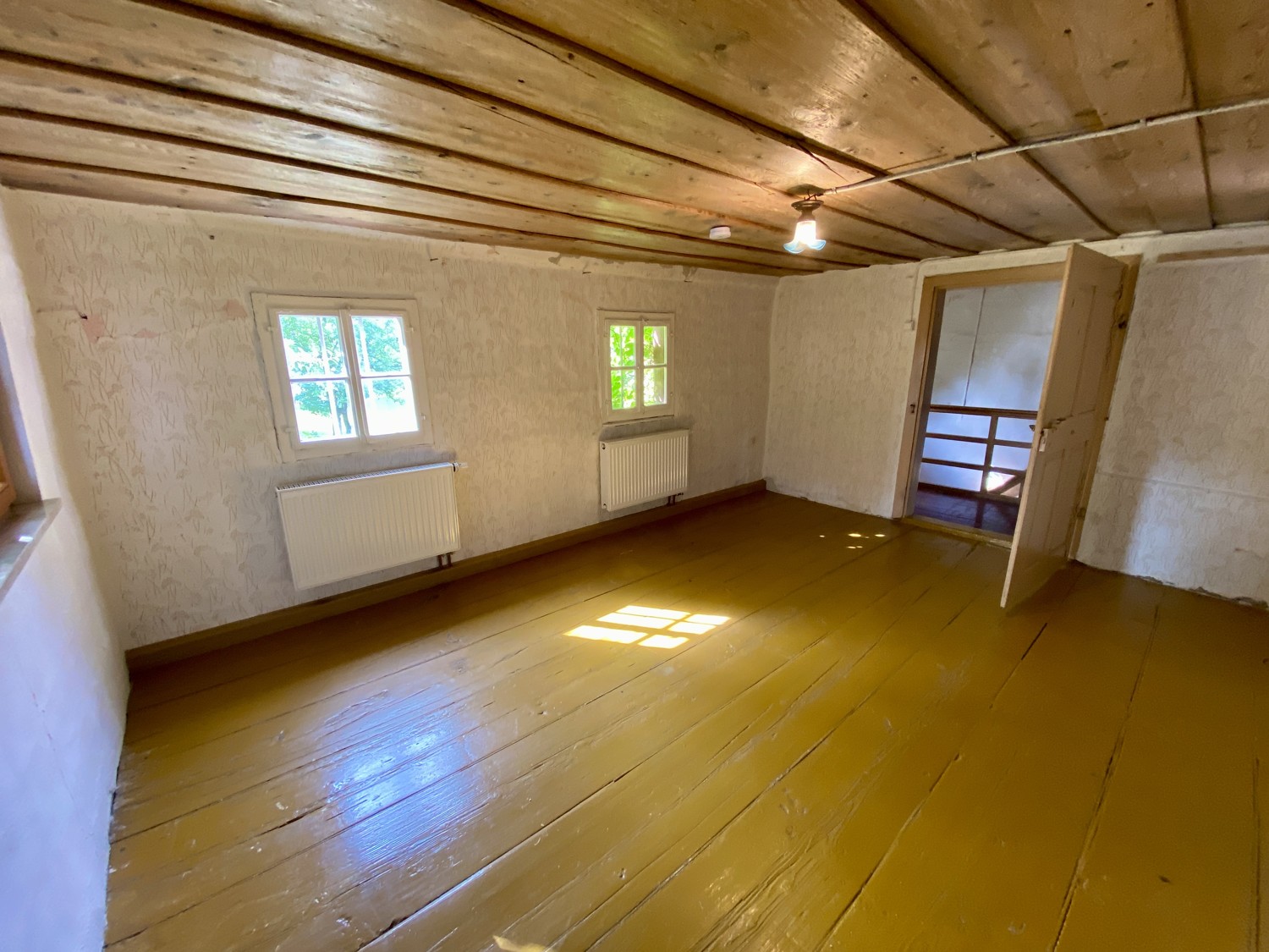 Denkmalgeschütztes, uriges Rottaler-Bauernhaus aus dem 
19. Jahrhundert