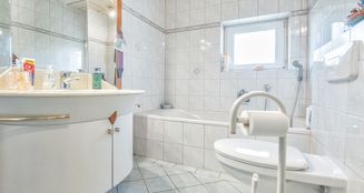 von_poll_real_estate_property_25345019_image_19