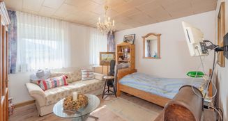 von_poll_real_estate_property_25345019_image_12