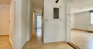von_poll_real_estate_property_25166024_image_7