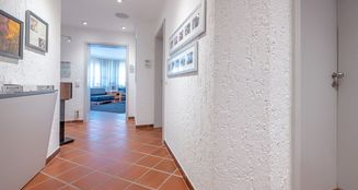 von_poll_real_estate_property_25166025G_image_7