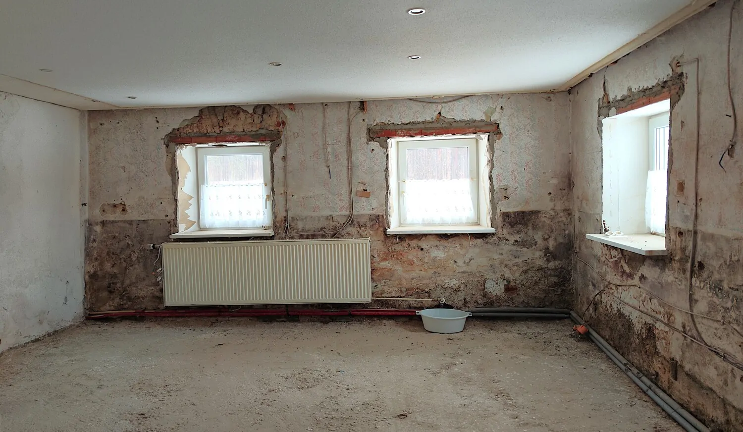 Ehemaliges landwirtschaftliches Anwesen mit 2 Wohnhäusern