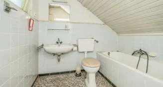 von_poll_real_estate_property_25345024_image_42