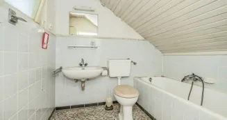 von_poll_real_estate_property_25345024_image_42