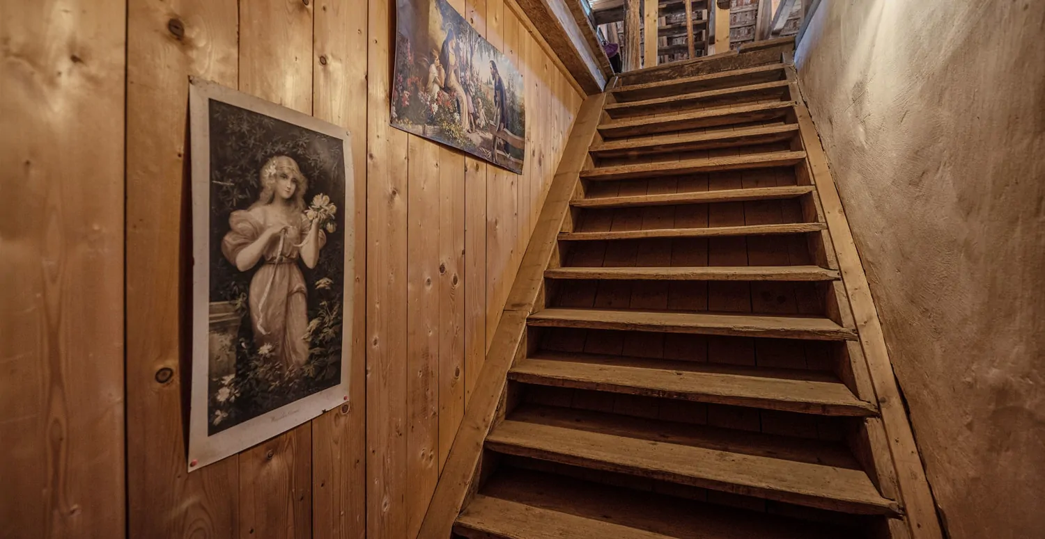 Denkmalgeschütztes Wohnhaus aus dem 18. Jahrhundert, ehemaliges Mühlengebäude in idyllischem Garten