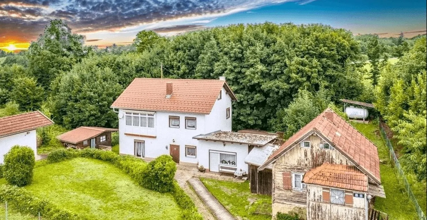 Vielseitiges Anwesen für Freigeister und Macher in PA-Grubweg