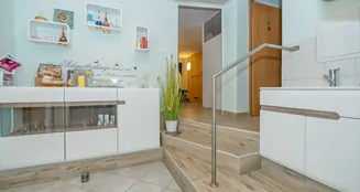 von_poll_real_estate_property_25166037_image_16