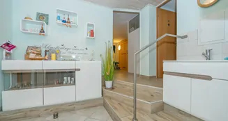 von_poll_real_estate_property_25166037_image_16