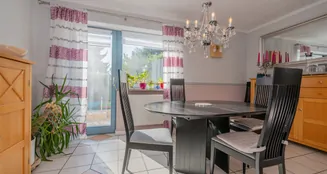 von_poll_real_estate_property_25166037_image_9