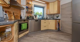 von_poll_real_estate_property_25166037_image_8