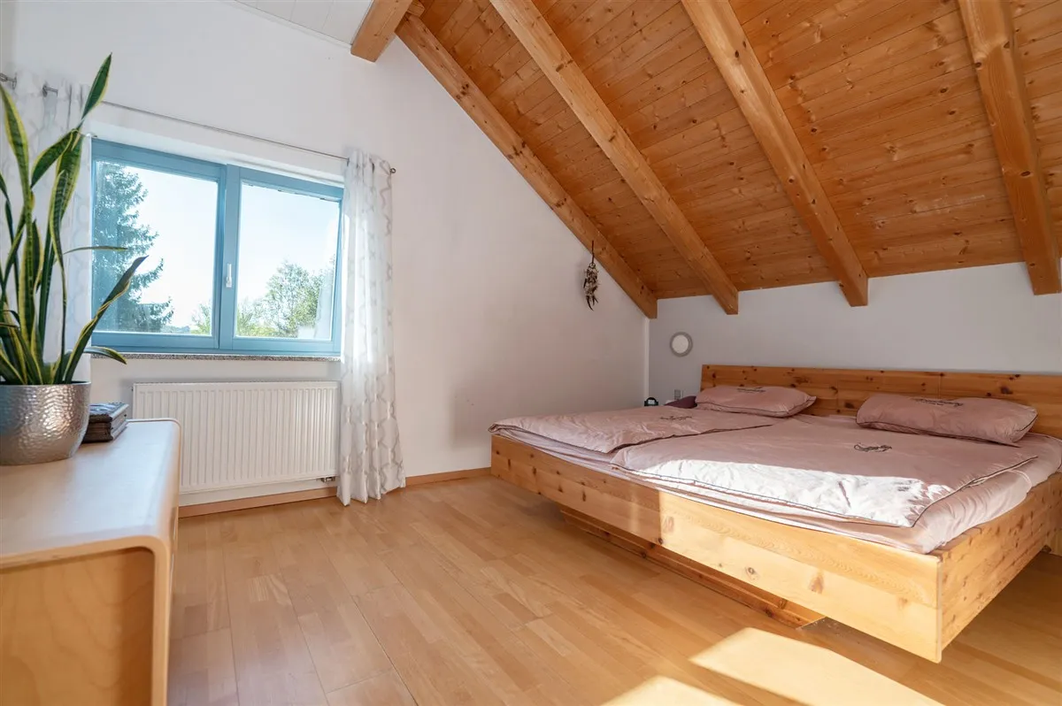 Gemütliches Einfamilienhaus zum Leben und Arbeiten nahe Oberilzmühle